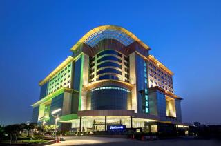 Radisson Blu Kaushambi Delhi NCR - Ghaziabad - 0
