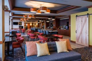 Wyndham Moline on John Deere Commons - Moline - 9