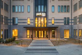 Park Inn By Radisson Brussels Airport - 8