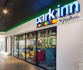 Park Inn By Radisson Hasselt - Hasselt - 0