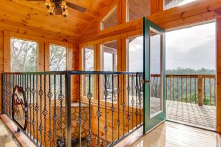 Panoramic Point - Pigeon Forge - 5