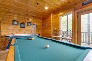 Grizzly Manor - Pigeon Forge - 8