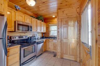 Sweet Surrender - Pigeon Forge - 6