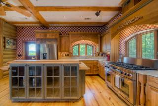 Rustic Luxury - Morganton - 3