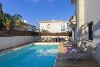 BLUE WATER BAY - Paralimni - 5