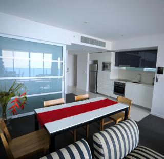H Luxury Apartment at Surfers Paradise High floor - 4