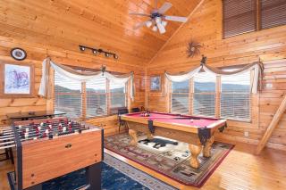 Nature's Paradise - Pigeon Forge - 4