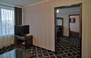 Hotel Mir - Rivne - 2