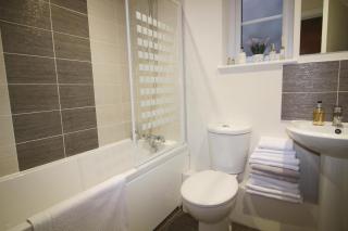 The Warren @ Short Stays - Basingstoke - 1