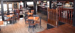 The Drake Inn - Canmore - 6