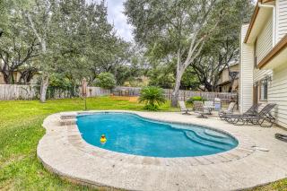 Chic Poolside Paradise - San Antonio - 0
