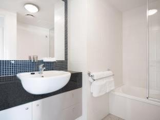 Oaks Brisbane Mews Suites - Brisbane - 8