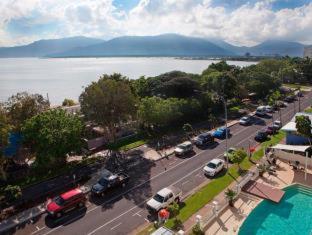 Waters Edge Apartment Cairns - Cairns - 1