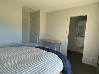 Central Retreat and self contained with free wifi - Cromwell - 9