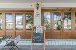 Ratana Boutique Hostel - 9