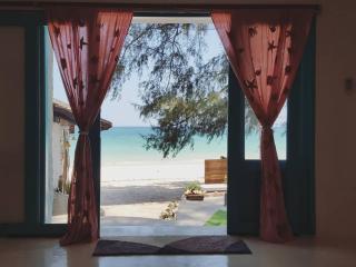 Maliblues Bed & Art Gallery - Chumphon - 0
