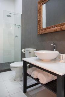 Madeline Grove Bed & Breakfast - Durban - 6