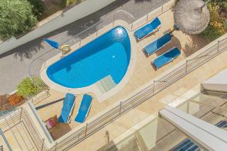 Villa Alcanada Lighthouse - 9