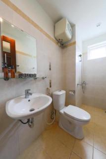 Vitalis Riverside Hotel - Da Nang - 3