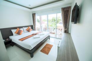Lanta Fevrier Resort - 4