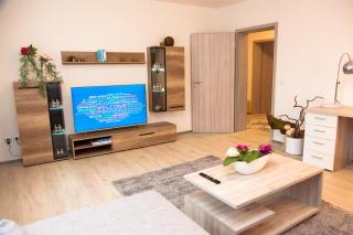 T&K Apartments near Messe Fair Trade Düsseldorf und Airport 2B - Duisburg - 8