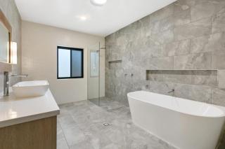 Bedella - Point Lookout - 2