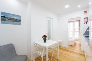 FLH Mouraria Charming Flat I - Lisbona - 0