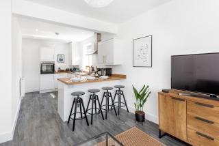 Beautiful Apartment In Leafy Victorian Neighbourhood - Cardiff - 6