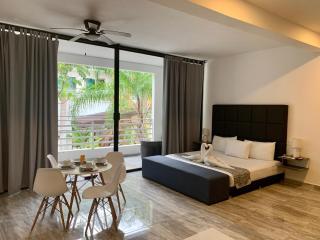 SILVERSANDS Hotel Boutique - 5Th Ave - 9