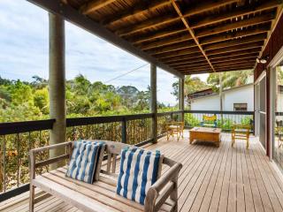 Blue Poles (Pets Allowed) - Point Lookout - 6
