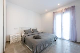 Puerto Banus Frontline Apartment with Amazing Sea Views - Marbella - 5