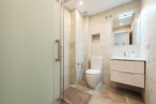 Puerto Banus Frontline Apartment with Amazing Sea Views - Marbella - 3