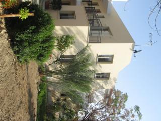 Byreva Apartments - 8