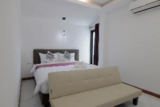 Gusto House - 8