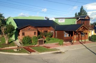 Hostel Buenos Aires - El Calafate - 0