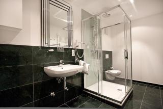 das HOTEL in München - Monaco di Baviera - 3