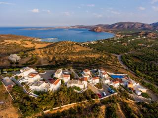 Castri Village Hotel - Paleocastro (Palekastron) - 9