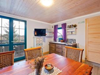 Delightful Holiday Home with Garden - Lipnica - 9