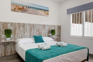 Villa Conchita By Seric,15´ walking to the beach - Torremolinos - 5