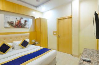 Hotel Prince Palace Deluxe - New Delhi - 1