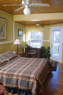 Highland Lake Inn & Resort - Flat Rock - Flat Rock - 8