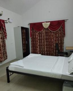 Sai Maa Resort And Convention Centre - Puttaparthi - 8