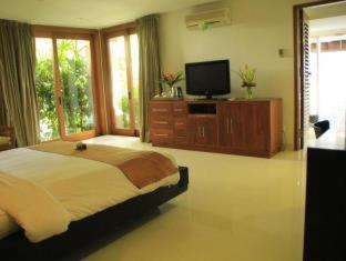 Villa Hening Jimbaran - 6