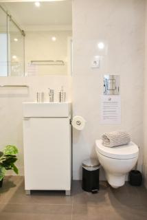 Comfortable&Central w/balcony-9 min walk Trindade - Oporto - 1
