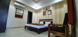 HOTEL MANUHAR INN - Bārmer - 1