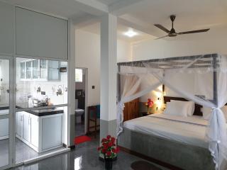 Indika's Apartment - Hikkaduwa - 1