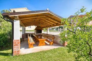 Apartments Gilly 1 - Premantura - 2