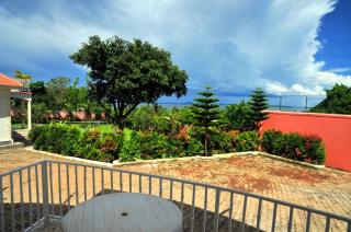 Victoria Lake View Guesthouse & Safaris - Entebbe - 6