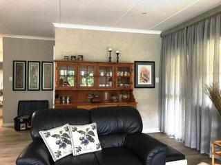 Emfuleni Place by the River - 5