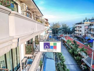 THE BEACH CHA AM Guest House - Cha Am - 0